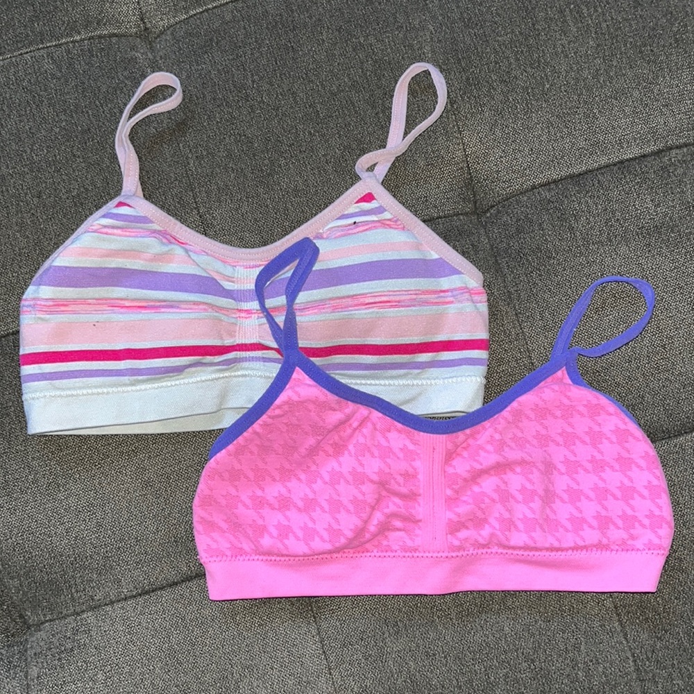 Girls Small Training Sports Bras with Removable iPads